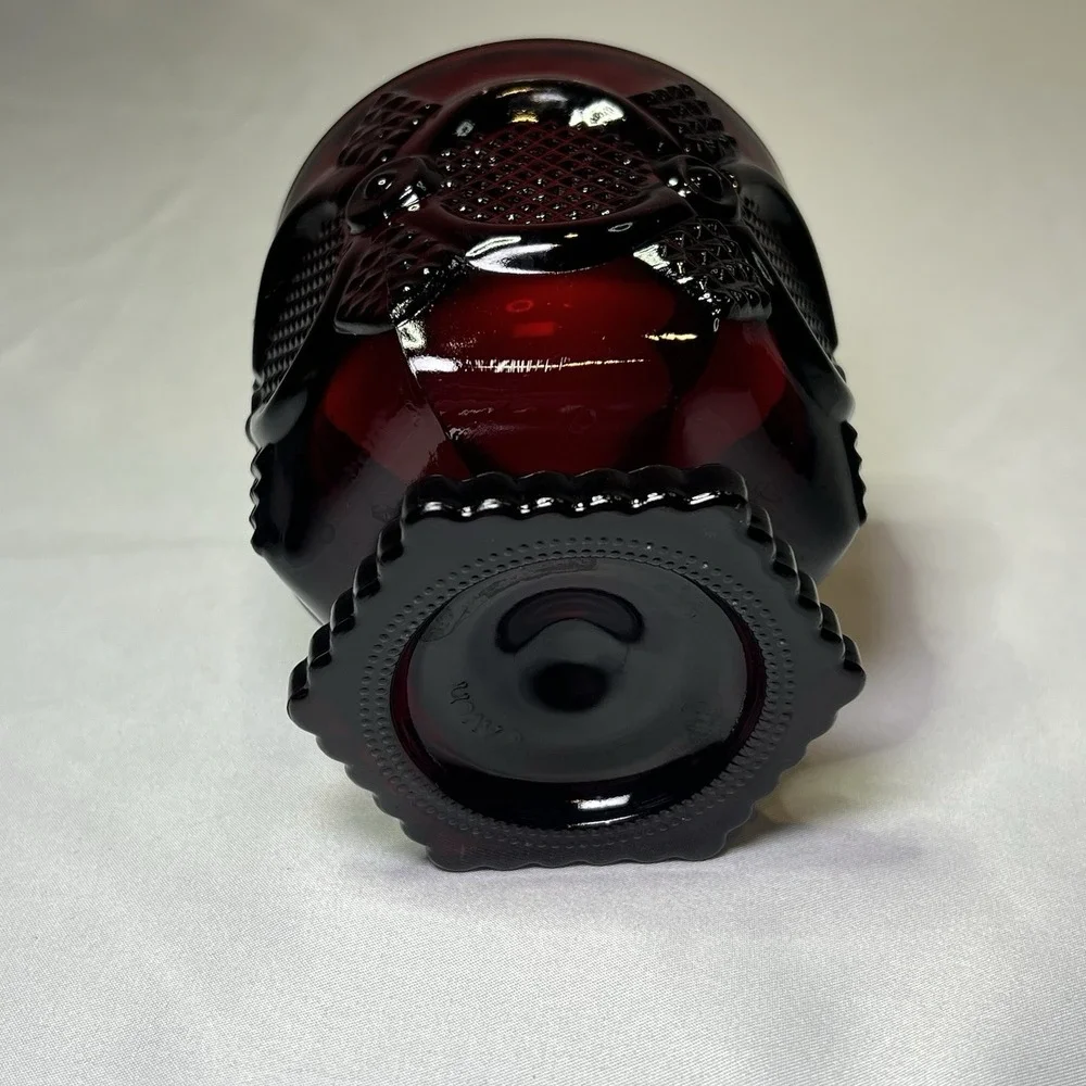Avon Vintage 1876 Cape Cod‎ Collection Ruby Red SUGAR BOWL
